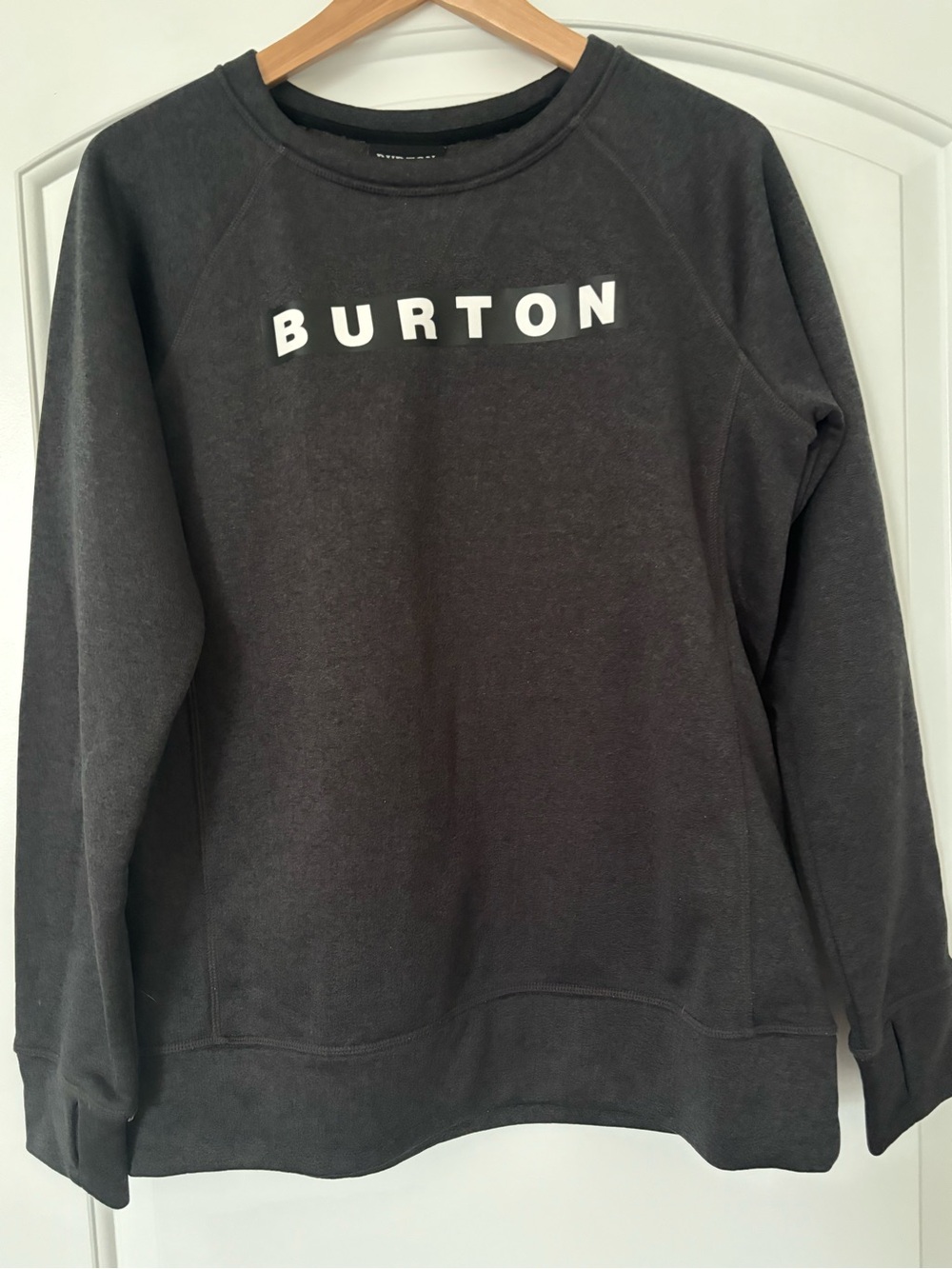Burton Vault Crewneck Sweatshirt Mens MEDIUM black with large white logo